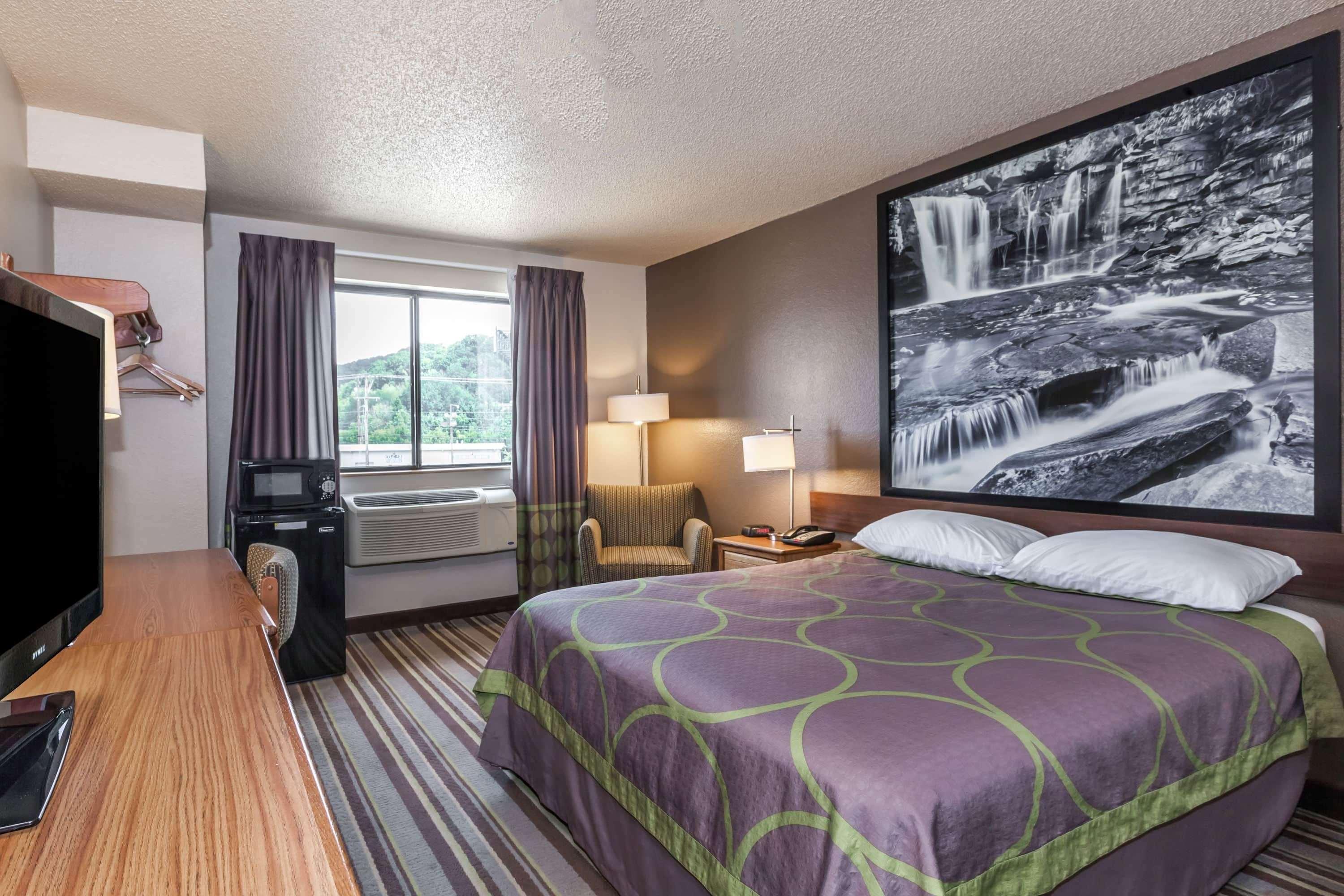 Super 8 By Wyndham Dunbar/Charleston Area Hotel Kültér fotó